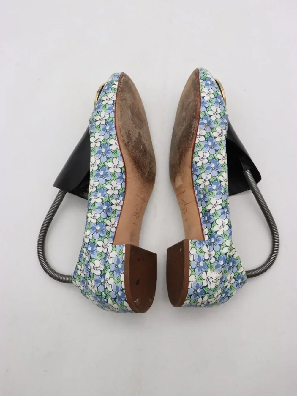 Tory Burch Benton 2 Gold Logo Women's Size 10 M Floral Leather Casual Shoes